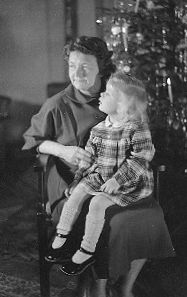 Weihnachten 1954 mit Mutti